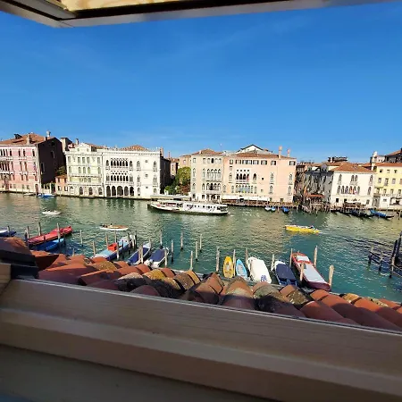 Residenza La Veranda A Rialto Guest house