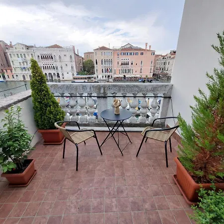 Residenza La Veranda A Rialto *